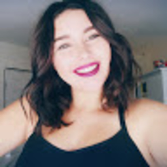 Meet your Posher, Madi - Picture 1 of 1